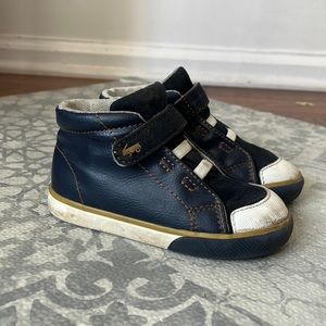 See Kai Run toddler high tops size 8